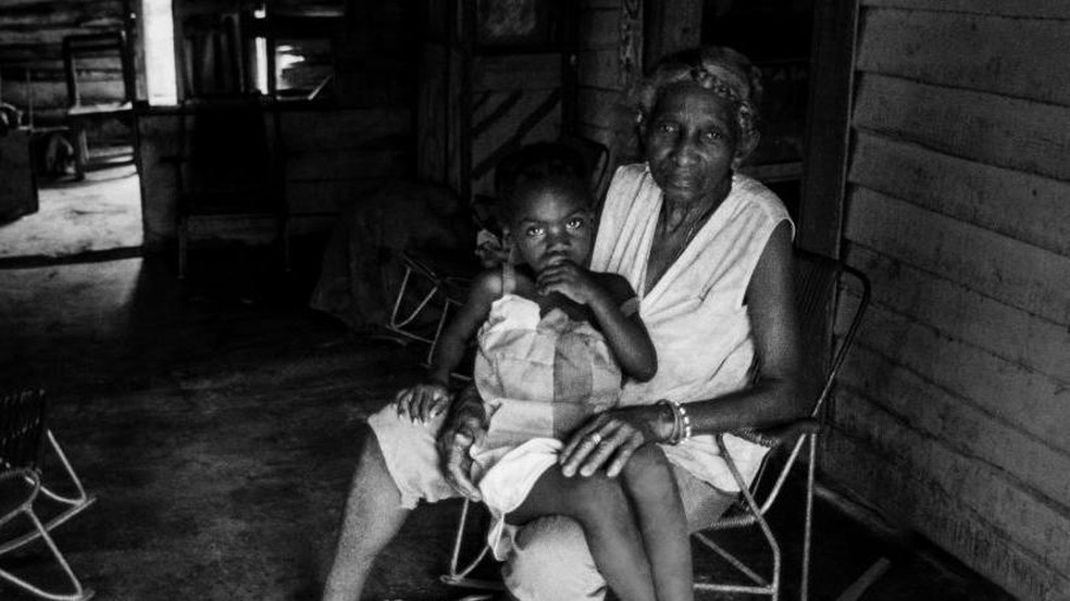 A ingestão média de calorias em Cuba foi drasticamente reduzida durante o Período Especial — Foto: BBC News fonte