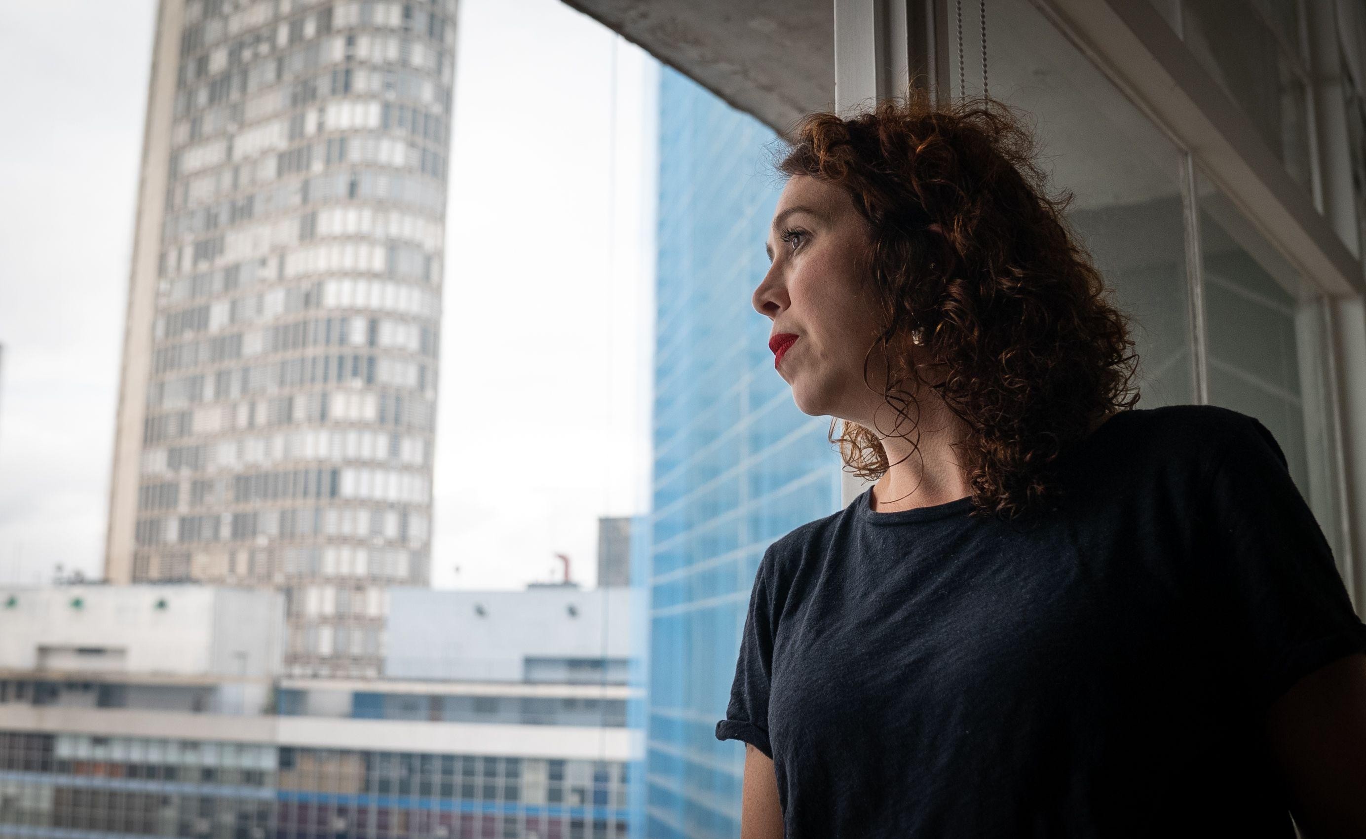 'Vivendo em um hotel': a disputa pela transformação do 'maior edifício residencial' do Brasil' em Airbnb