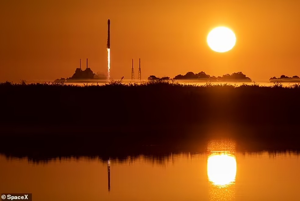 A SpaceX lançou um satélite FPS do Cabo Canaveral, na Flórida, na última quarta — Foto: SpaceX