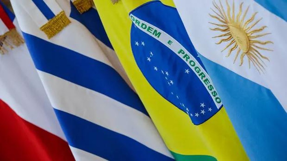 Bandeiras de países do Mercosul (Foto: Isac Nóbrega/PR) — Foto: Epoca Negocios