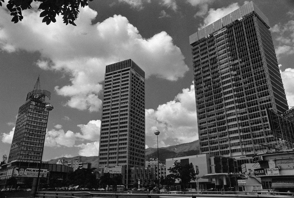 Edifícios na parte moderna de Caracas em 1970 — Foto: BBC News fonte
