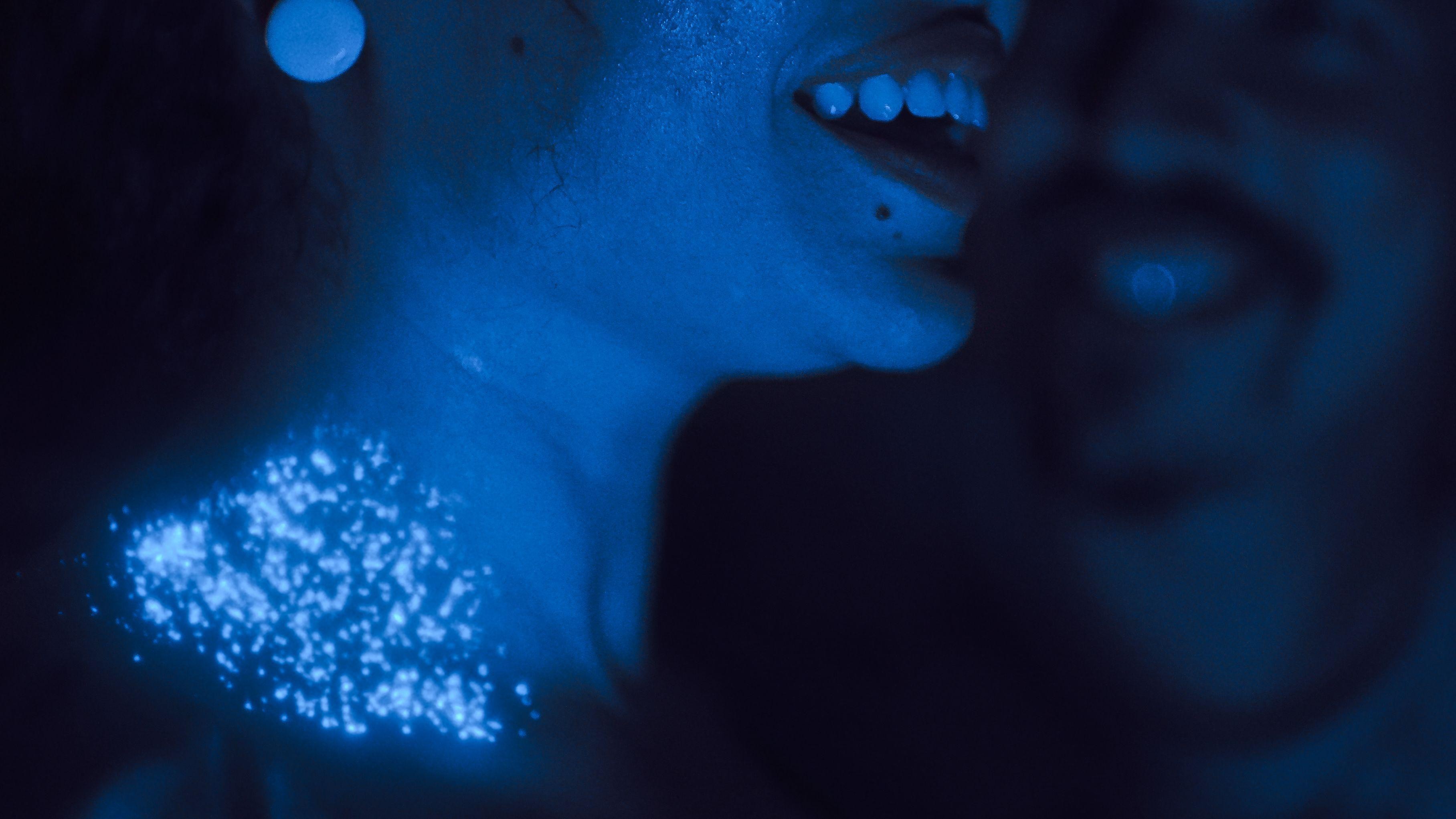 A série que relembra tragédia com césio em Goiânia e a reação dos sobreviventes