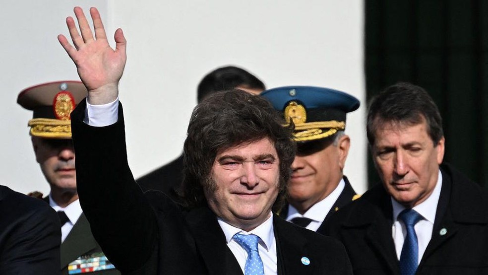 Governo de Javier Milei defende a mudança na Argentina como uma modernização das relações trabalhistas — Foto: BBC News fonte