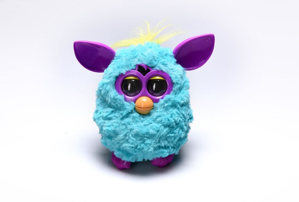 Furby com tecnologia ChatGPT revela planos para \