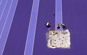 Por que a pista de corrida das Olimpíadas de Paris é roxa?
