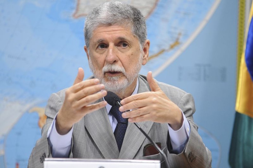 O ex-chanceler Celso Amorim, atualmente assessor especial da Presidência, à Ucrânia — Foto: Agência Brasil