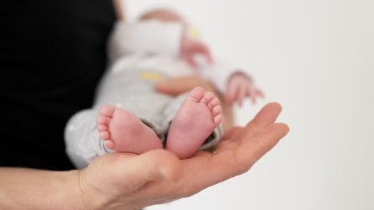 Para encorajar mulheres a terem filhos, China pede a empresas que ofereçam trabalho flexível pós-maternidade