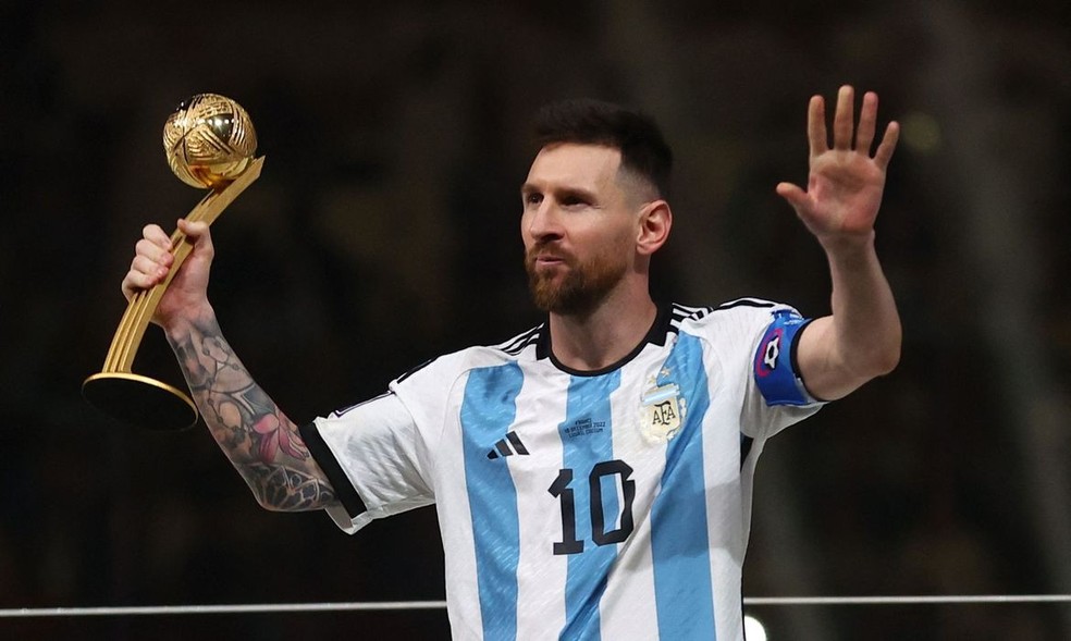 Lionel Messi, jogador da seleção Argentina, será convidado a eternizar os pés na Calçada da Fama do Maracanã — Foto: Carl Recine