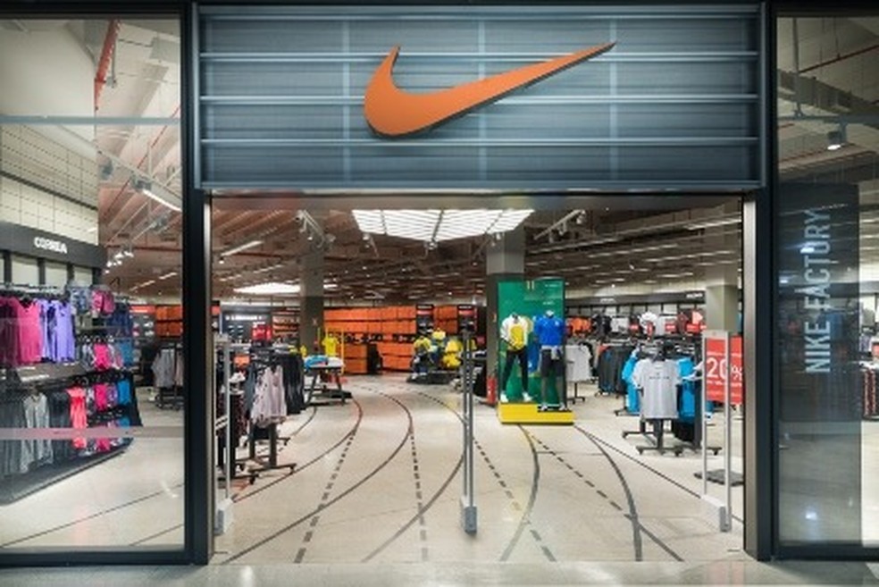 Nike hotsell outlet 2019