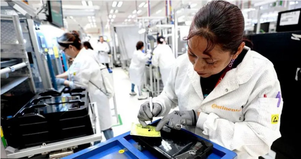 A jornada de trabalho no México será reduzida para 40 horas semanais de forma gradual até 2030 — Foto: Getty Images via BBC News