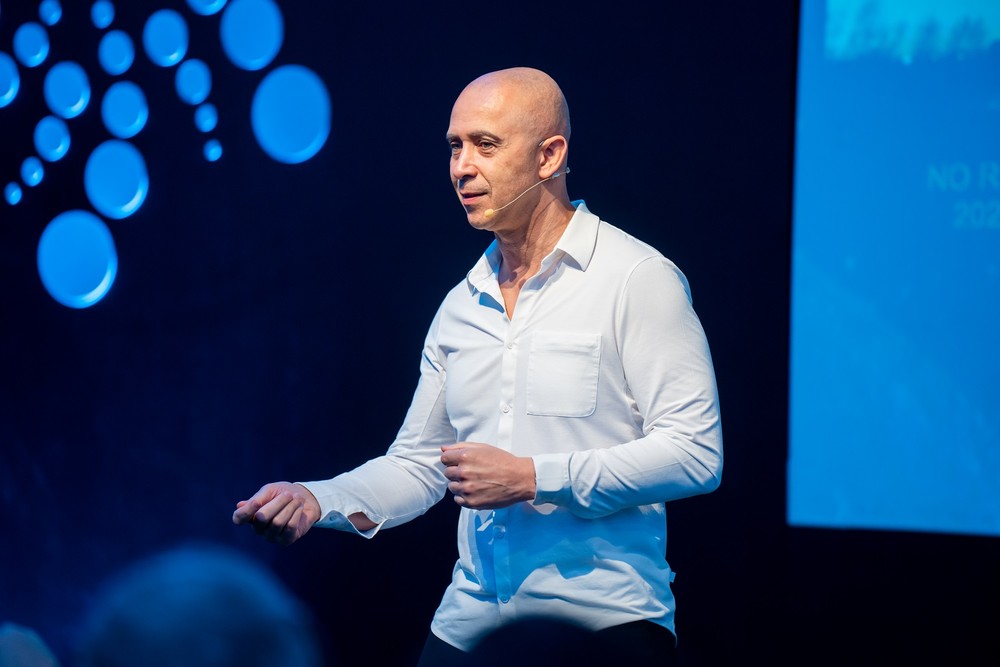 Para David Roberts, da Singularity, a IA vai deixar a humanidade mais ...