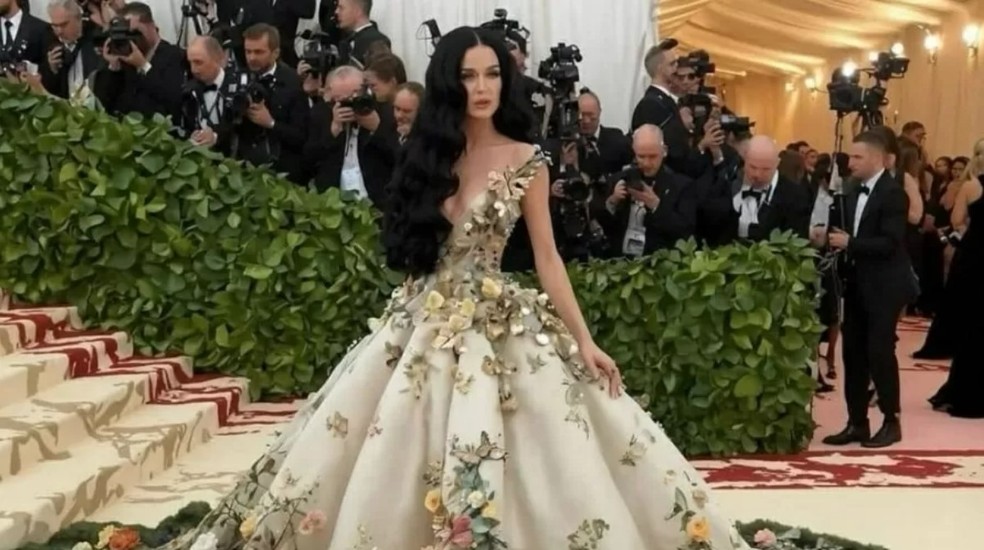 FAke Kate — Foto: Reprodução/Redes Sociais