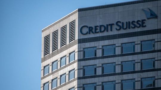 BC suíço defende aumento dos juros e diz não ser culpado por colapso do Credit Suisse