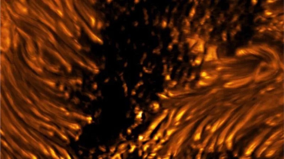 Esta imagem mostra as complexas estruturas celulares do Sol — Foto: NATIONAL SOLAR OBSERVATORY (NSO), AURA, NSF via BBC