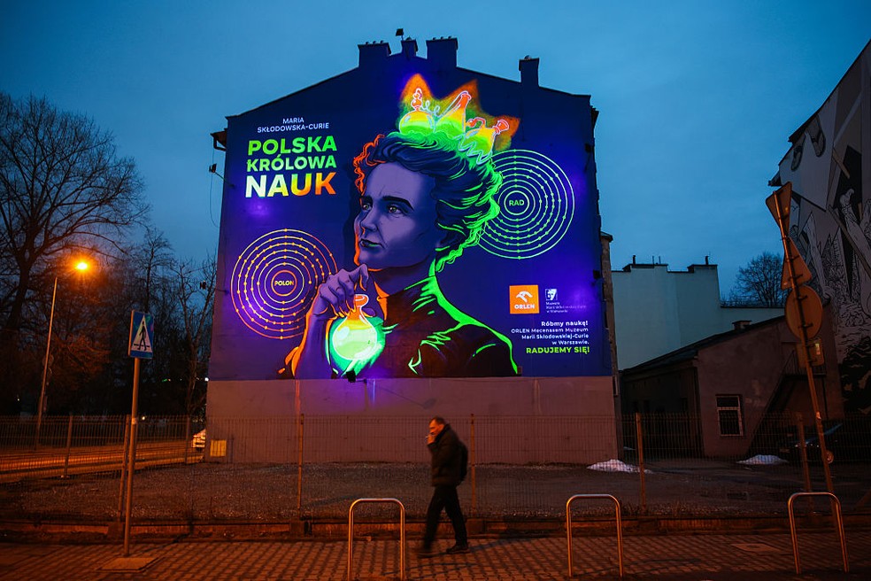 Marie Curie é um dos maiores ícones da Polônia, e conta com homenagens por todo o país — Foto: Foto: Getty Images