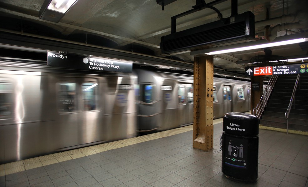 Atualmente, a autoridade aplica o sistema em sete estações de Nova York, mas a nova projeção é que o monitoramento seja instalado em mais 20 estações — Foto: Getty Images