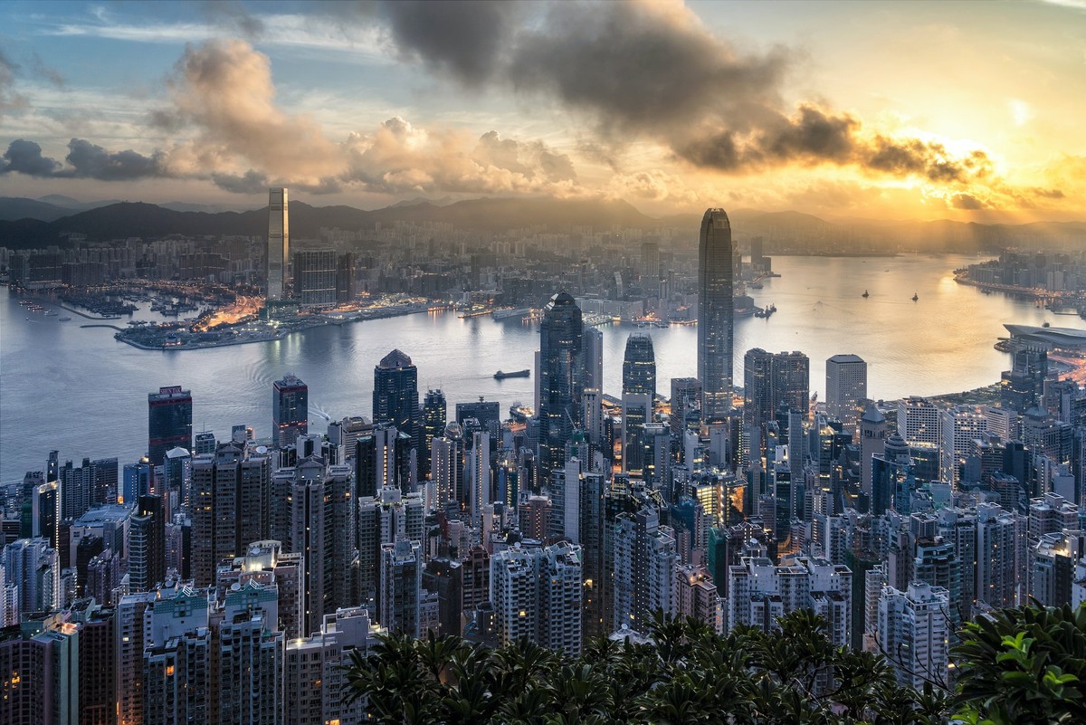 Hong Kong anuncia reabertura planejada de fronteira com China enquanto ...