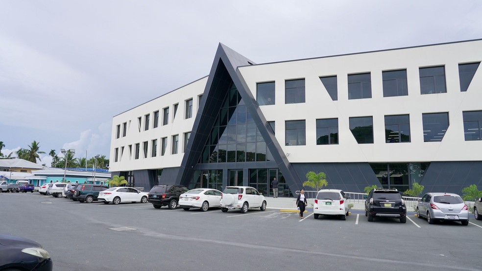 "One Stop Shop" ("Atendimento integrado", em tradução livre), prédio do governo em Palau, doado por Taiwan — Foto: BBC News fonte