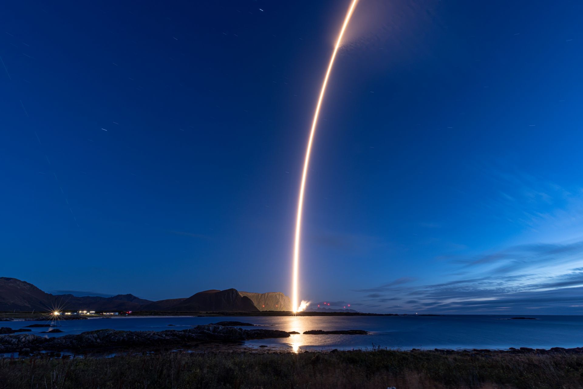 Startup alemã põe cinco satélites em órbita no primeiro lançamento comercial da Europa continental