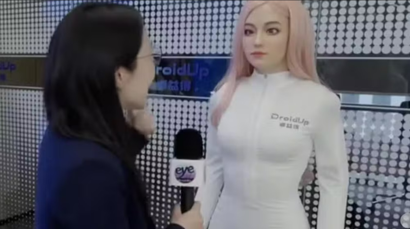 Moya: novo robô chinês imita 92% da caminhada humana e mantém 'temperatura corporal'