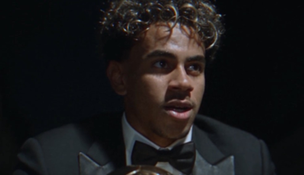 'O Roubo da Bola de Ouro': filme feito com IA reúne Vini Jr., Lamine ...
