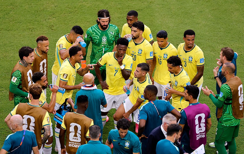Quais serão as estratégias - e as tecnologias - usadas pela seleção brasileira para driblar o calor do jogo de domingo?