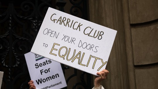 Garrick Club, clube de elite em Londres, vota para permitir mulheres pela primeira vez