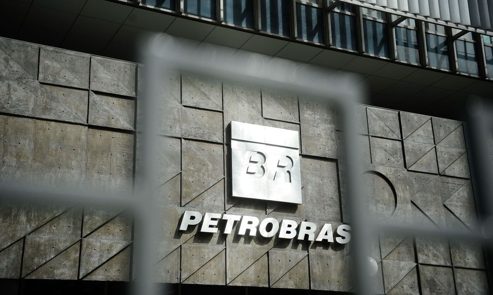 Petrobras aprovou revisão de meta de investimento de baixo carbono — Foto: Tânia Rego/Agência Brasil