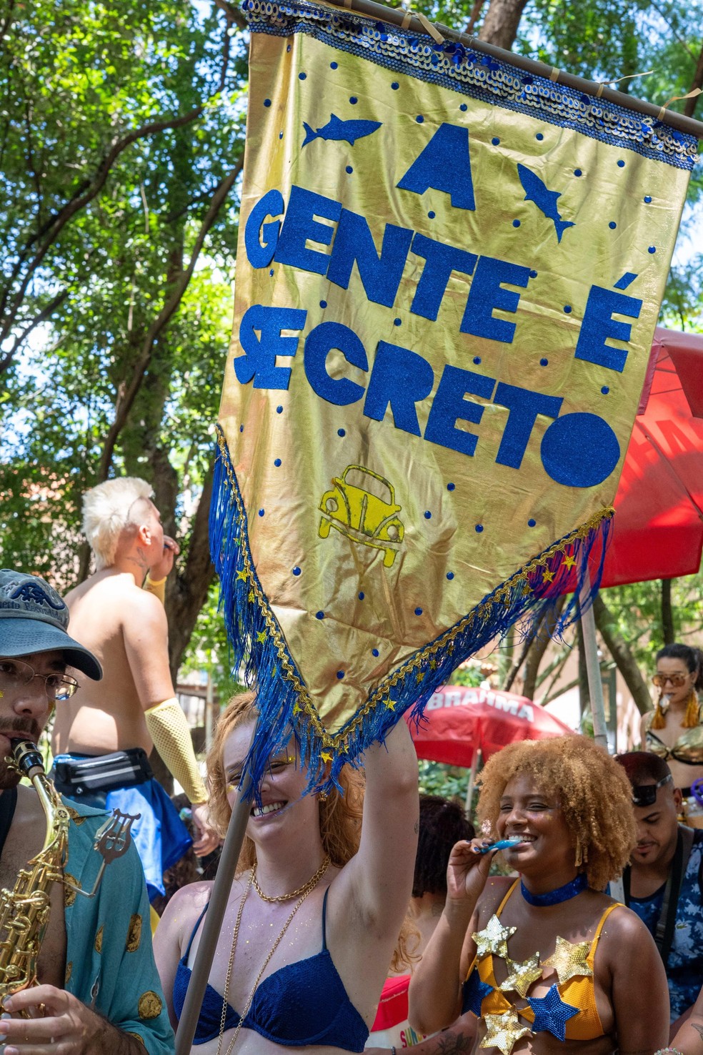 Filme levou à criação de bloco de Carnaval em São Paulo com o nome 'A gente é secreto' — Foto: BBC News fonte