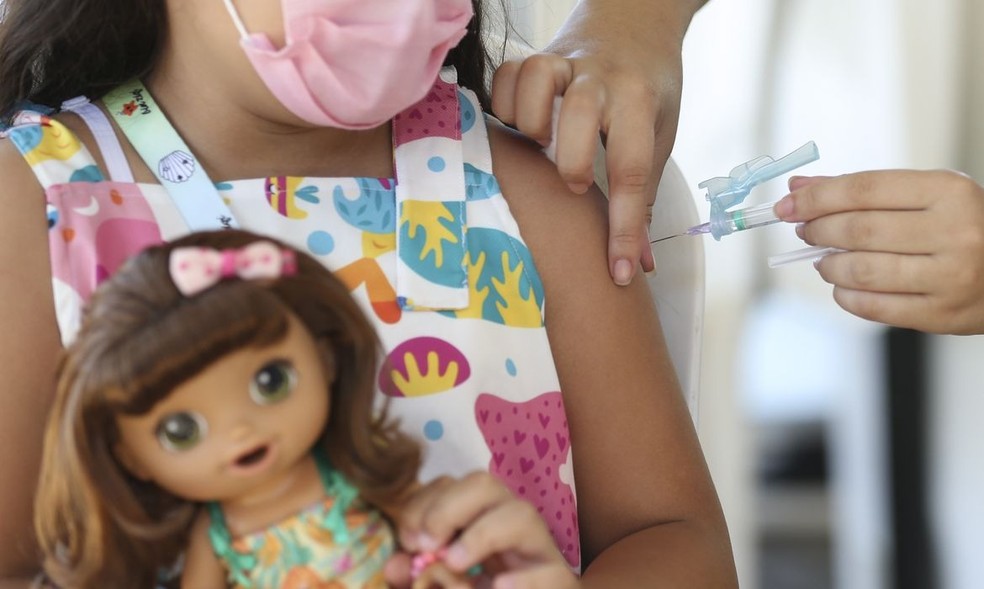 Pais são obrigados a vacinar criancas? - Akiyama