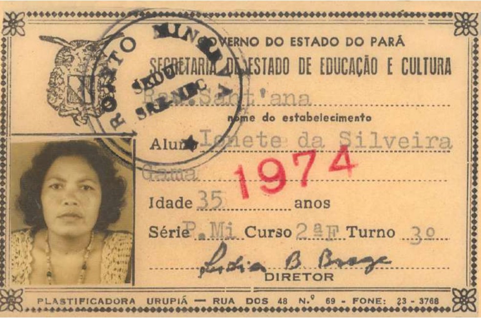 Carteira de estudante de Dona Onete quando ela tinha 35 anos de idade — Foto: BBC News fonte