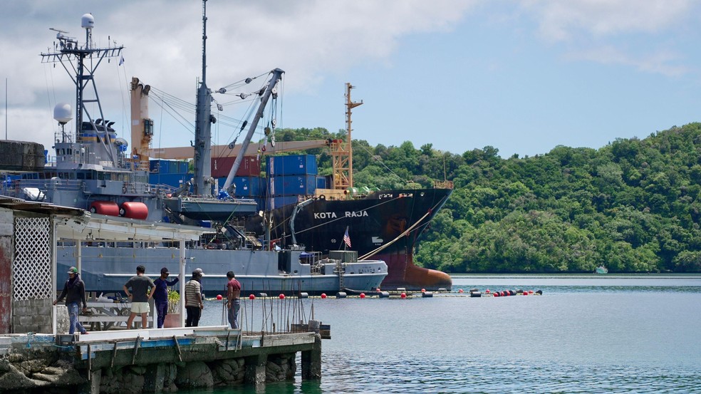 Malakal Harbour, Palau's main port — Foto: BBC News fonte