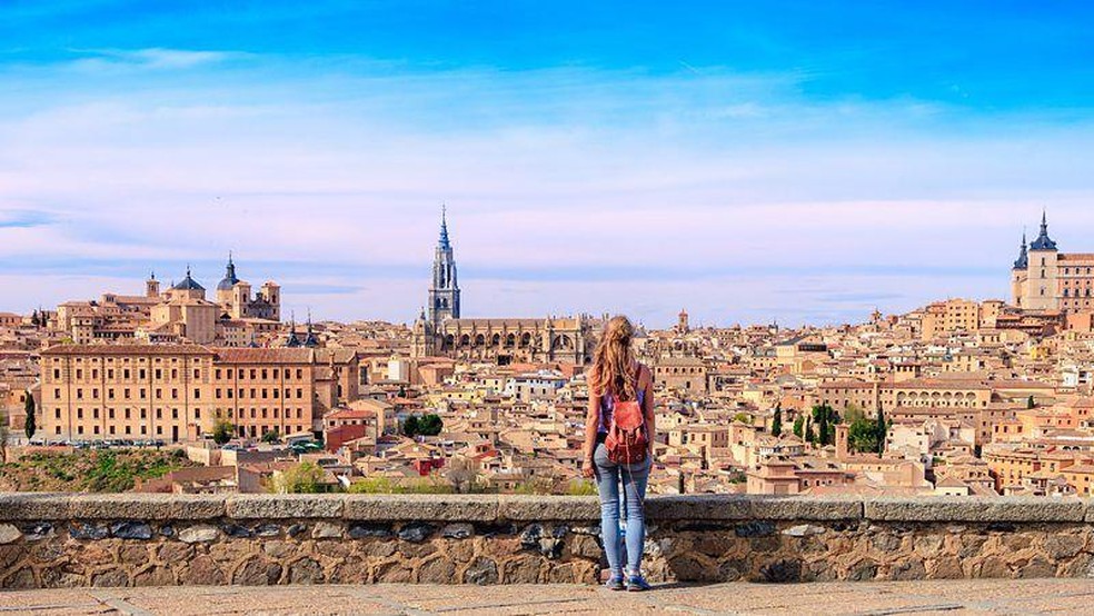 Os turistas estão evitando locais superlotados, em favor de regiões mais tranquilas e menos visitadas — Foto: BBC News fonte