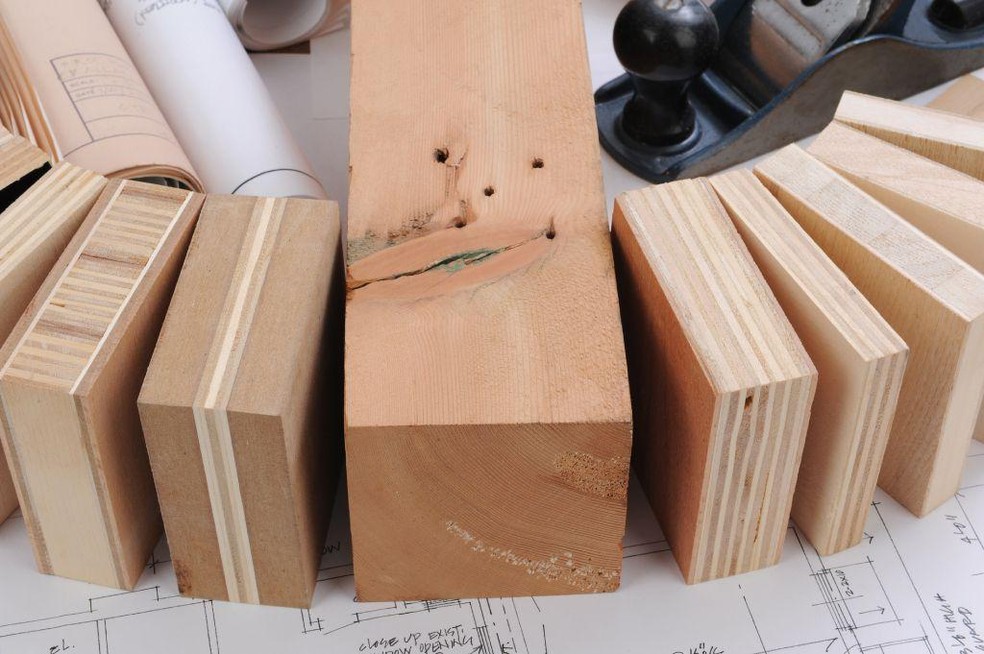 BBC News fonte — Foto: O compensado de madeira colada pode ser usado em situações que fariam a madeira maciça se dobrar ou quebrar