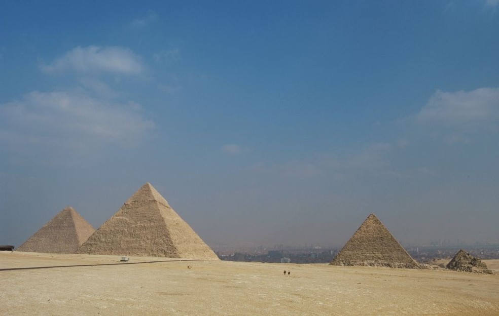 As pirâmides de Giza, no Egito — Foto: Prisma/Universal Images Group via Getty Images