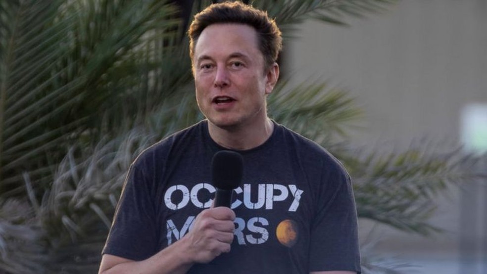 Musk demitiu milhares funcionários após comprar o Twitter — Foto: Getty Images via BBC