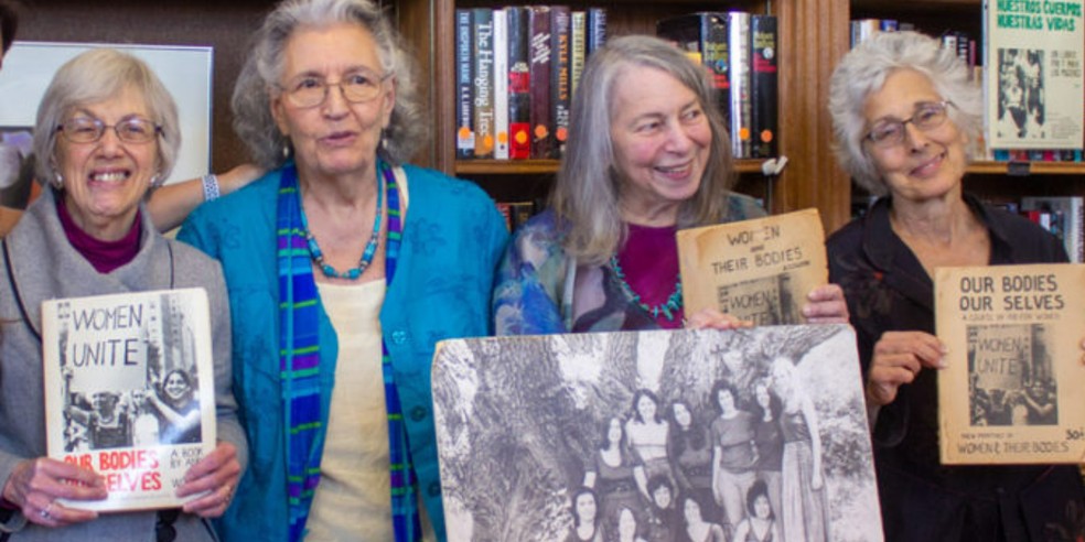 Pauta, à esquerda na foto, foi psicóloga, escritora e ativista — Foto: Divulgação/Our Bodies, Ourselves