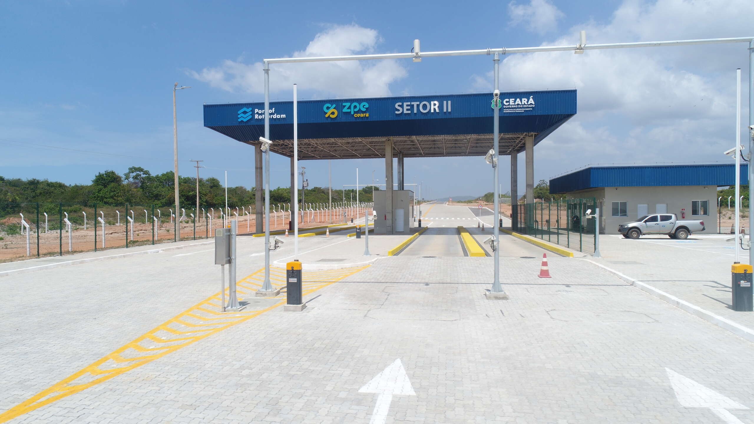 MPF e DPU pedem suspensão de data center ligado ao TikTok no Ceará após alta na previsão do consumo de água e energia - Foto