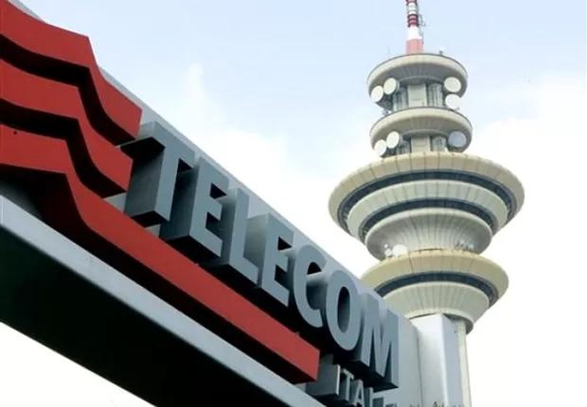 KKR sta preparando un’offerta vincolante per la rete Telecom Italia  Aziende