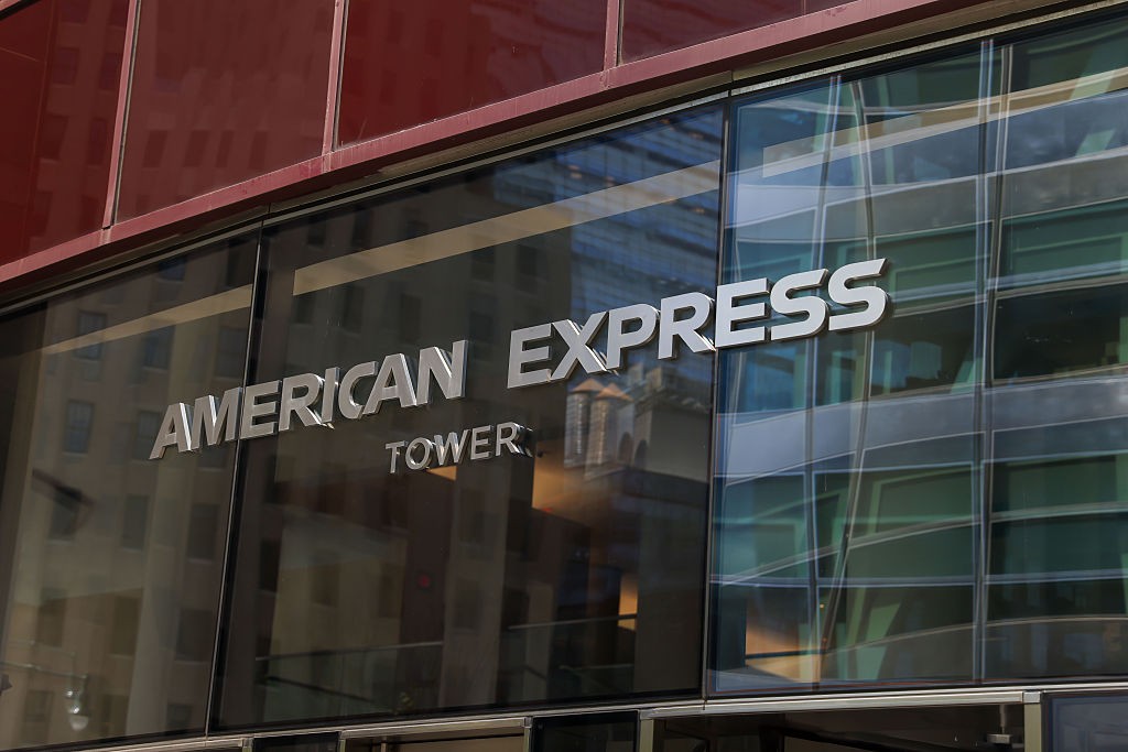 American Express corta 5% de seu quadro de funcionários para “se preparar para a IA” - Foto