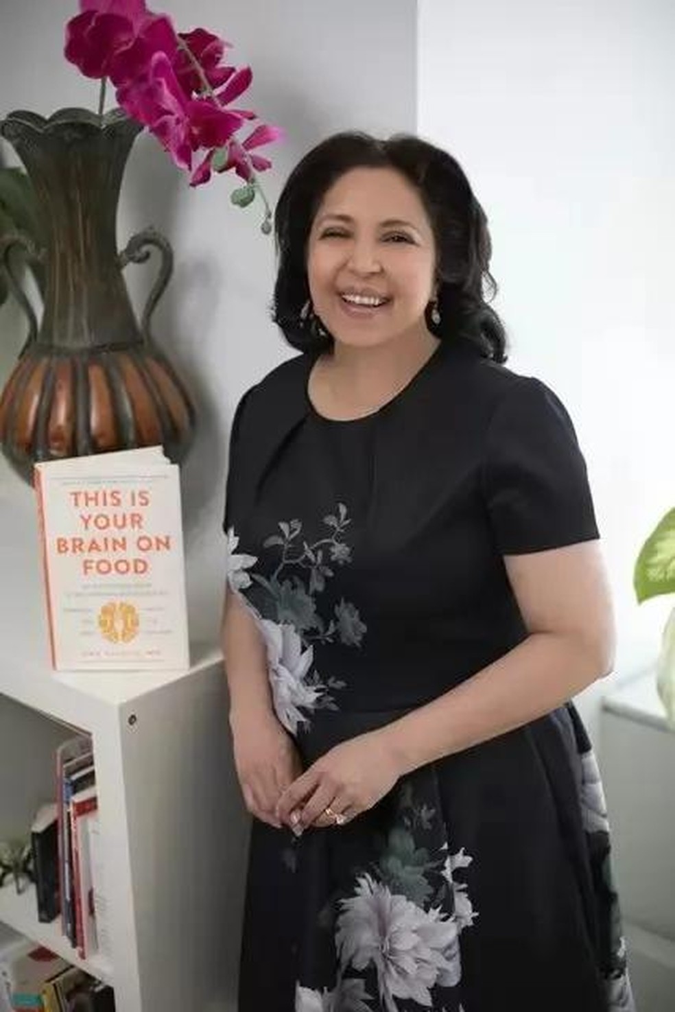 Naidoo é a autora do livro 'This is your brain on food' (Foto: Gentileza Uma Naidoo via BBC News) — Foto: Epoca Negocios