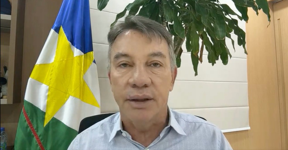 O governador de Roraima Antonio Denarium, em entrevista à BBC News Brasil — Foto: BBC News fonte