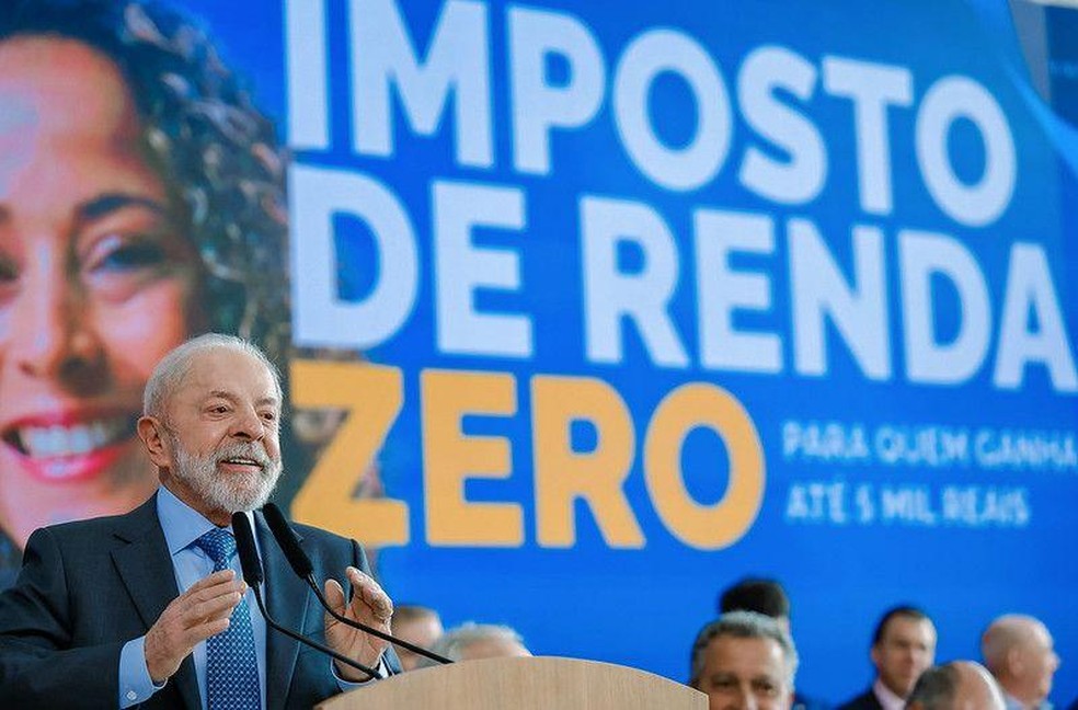 Reforma do Imposto de Renda vai aumentar tributação dos mais ricos e isentar quem ganha até R$ 5 mil a partir de 2026 — Foto: BBC News fonte