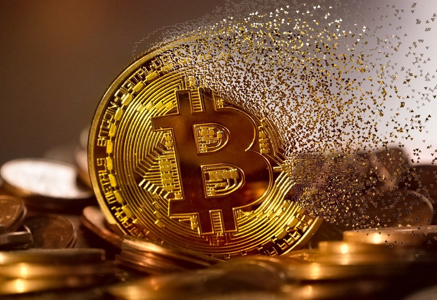 Criptomoedas: bitcoin recua em mais um dia de consolidação após o halving |  Futuro do dinheiro | Época NEGÓCIOS