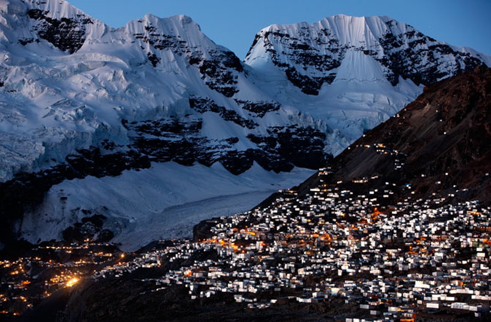 La Rinconada, no Peru, é a cidade mais alta do mundo — Foto: Reprodução/Facebook