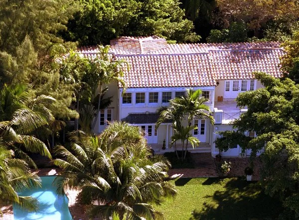 Ricky Martin já foi dono de uma casa no Indian Creek's Village, de Miami, mas não se sabe se ainda tem um imóvel por lá — Foto: Divulgação