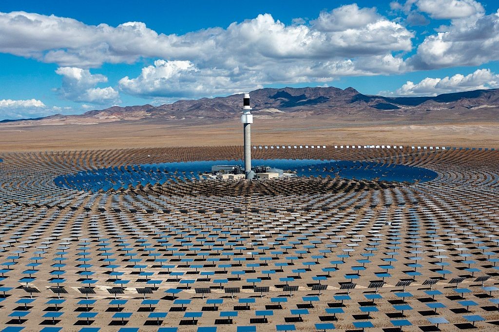 Sal fundido, areia e até suor humano: as tecnologias que prometem novas formas de armazenar energia