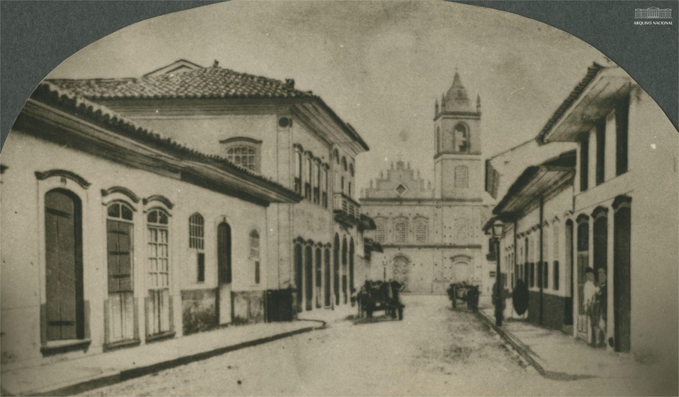 Rua do Rosário, atual Rua 15 de Novembro, em 1880: capital paulista registrou 30 mil habitantes no Censo de 1872 — Foto: BBC News fonte